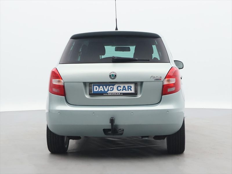 Škoda Fabia 1.2 i 51kW Elegance Sport CZ - fotka 6 z 31