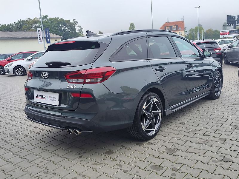 Hyundai i30 1.5 T-GDI/103kW N-Line DCT - fotka 5 z 35