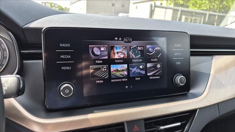 Škoda Scala 1,6 TDi 85 Kw Style DSG - fotka 15 z 27