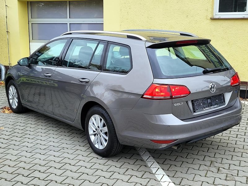 Volkswagen Golf 1,6 TDi CZ*DIGIKLIMA*SERVIS - fotka 7 z 43