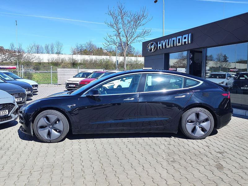 Tesla Model 3 EV/366kW Long Range Dual M. - fotka 8 z 28