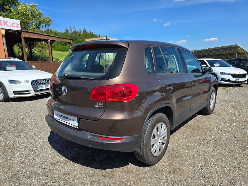 Volkswagen Tiguan (2012) 1.4 TSi 90KW Trend - fotka 7 z 22