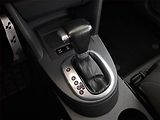 Volkswagen Touran (2007) Comfortline 1.4 TSI, Automat - náhled 16