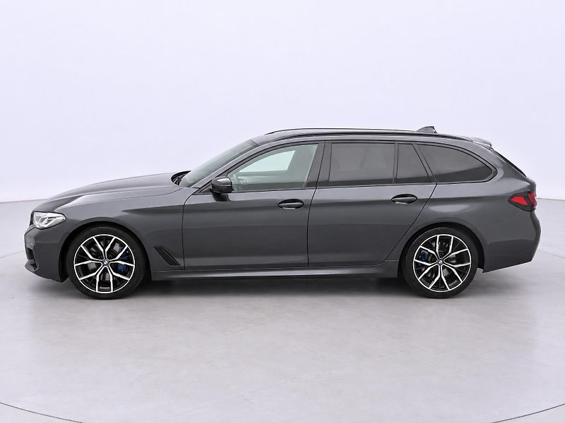 BMW Řada 5 3,0 540i 245kW xDrive DPH - fotka 4 z 29