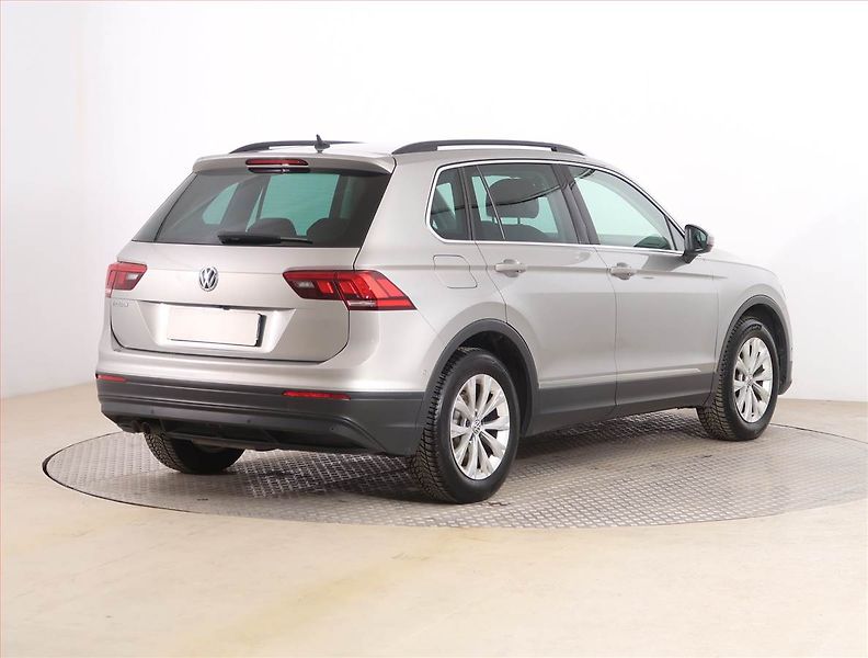 Volkswagen Tiguan (2018) Comfortline 2.0 TDI, Tempomat - fotka 5 z 18