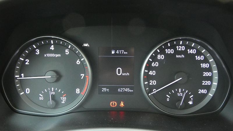 Hyundai i30 1.0 T-GDI Start Plus kombi - fotka 13 z 23