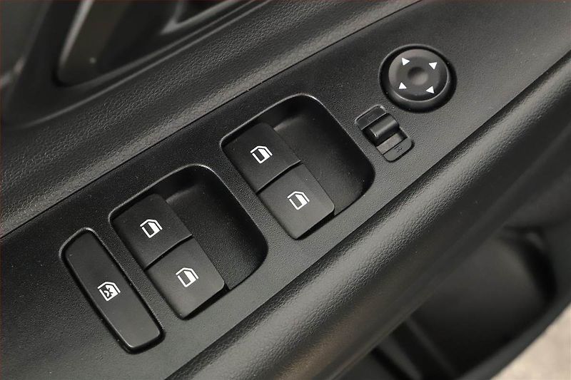 Hyundai Bayon (2022) Comfort 1.0 T-GDI, Automat, ČR - fotka 9 z 16