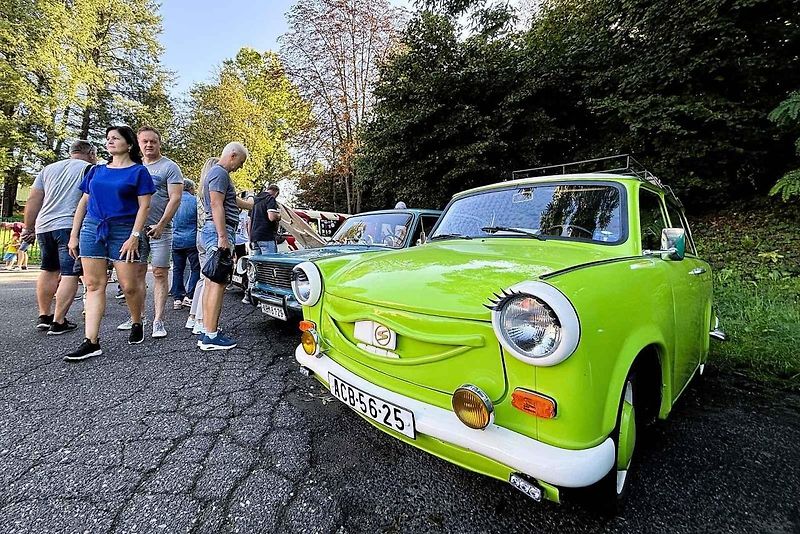 Čtrnáctý ročník srazu auto-moto veteránů, Orlová, 21. 9. 2025