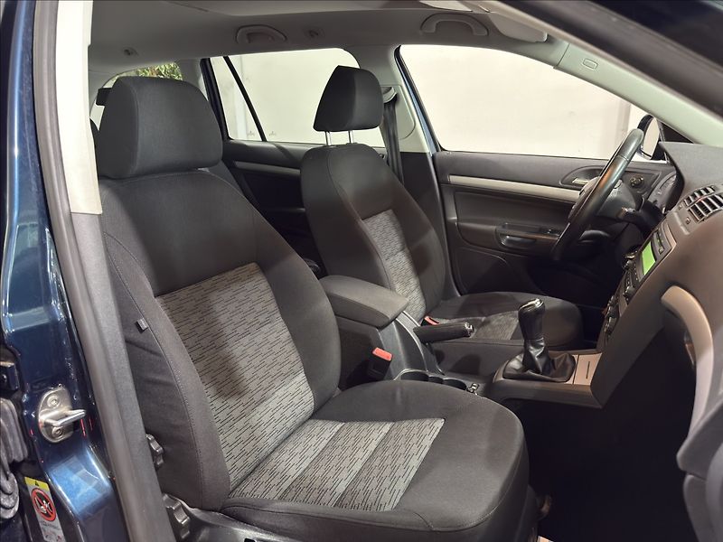 Škoda Octavia 1,4   TSI 90KW BEZ KOROZE STK - fotka 17 z 22