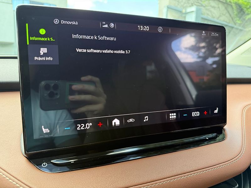 Škoda Enyaq 80 iV Kamera, 150 kW Tepelné č - fotka 25 z 36