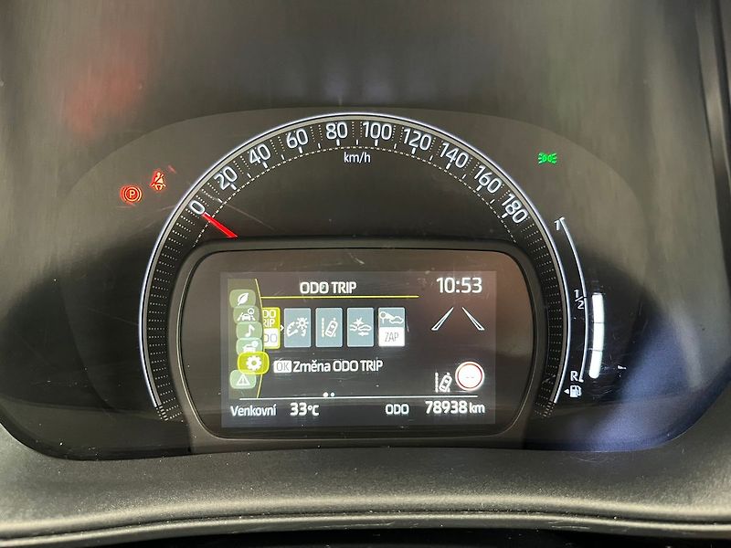 Toyota Aygo X 1.0 VVT-i 53 kW ZAMLUVENO - fotka 24 z 50