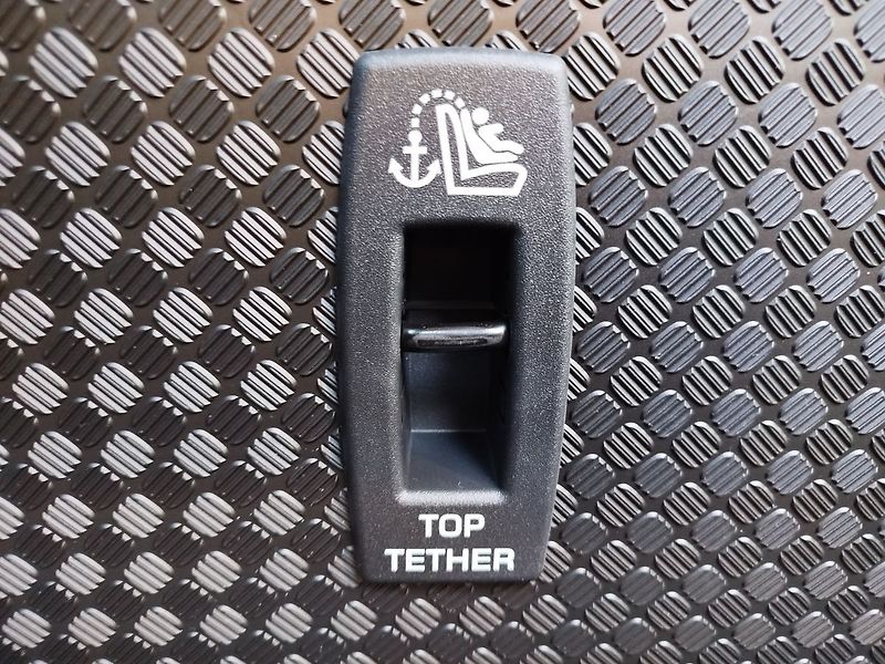 Land Rover Defender (2026) HSE X-Dynamic D350 110 - fotka 12 z 34