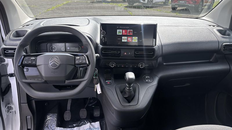 Citroën Berlingo (2026) PLUS Diesel 100k - fotka 8 z 13