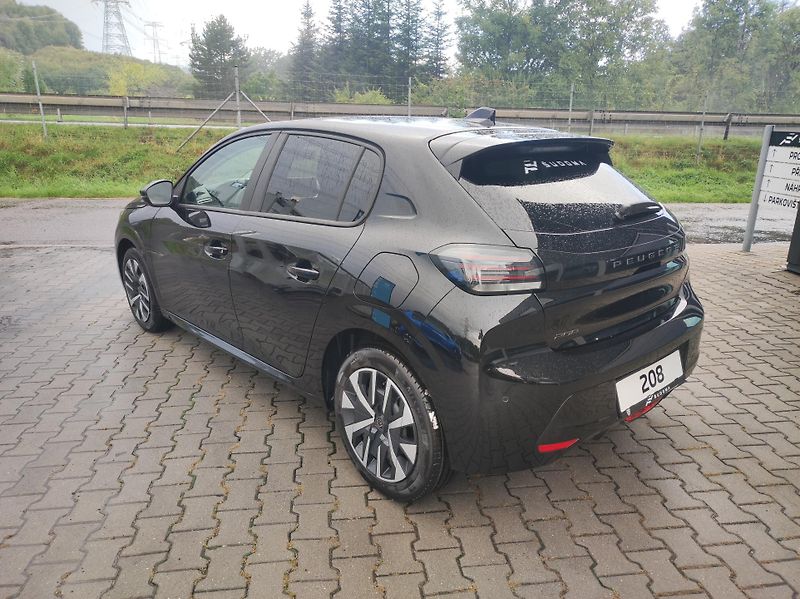 Peugeot 208 (2026) BUSINESS Turbo 100 MAN6 - fotka 5 z 21