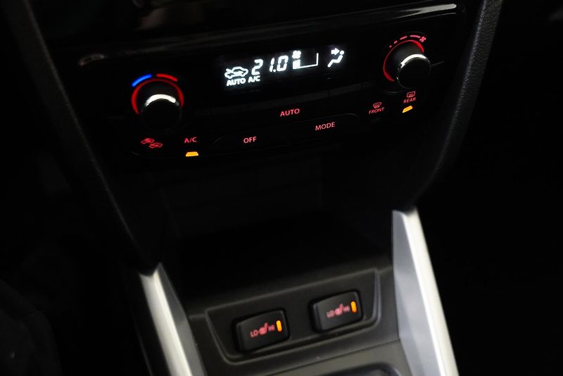 Suzuki Vitara - fotka 21 z 25