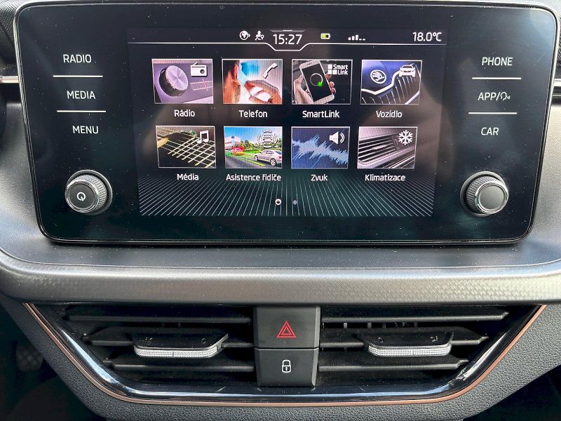 Škoda Kamiq (2021) 1.6 TDI 85kW Style - fotka 22 z 35