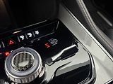 Jeep Wagoneer 5,7 V8 VZDUCH 7-MÍST DPH 360° - náhled 32
