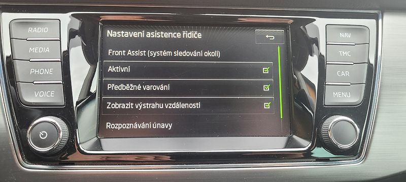 Škoda Fabia (2016) 3 1,2 TSi 81kW benzín „JoY“ - fotka 25 z 40