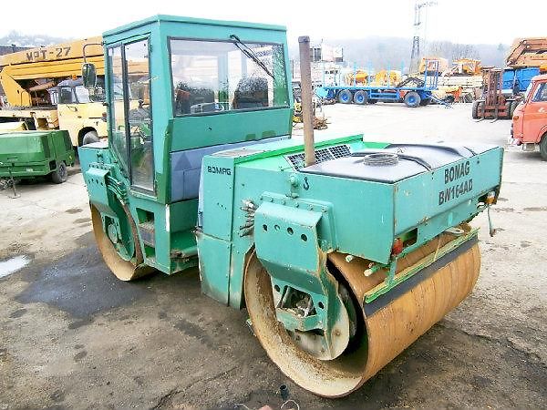 Bomag (1992) 164 AD NEPOJÍZDNÝ! 10t válec - fotka 2 z 10