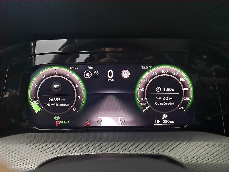 Volkswagen Golf (2025) Style 1.5 eTSI - fotka 11 z 18