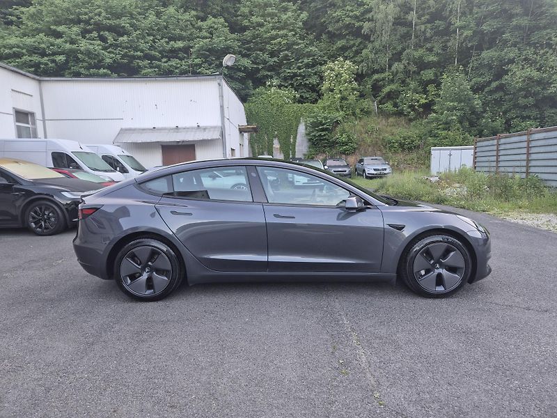 Tesla Model 3 LONG RANGE DUAL MOTOR SOH 94,5 - fotka 7 z 50