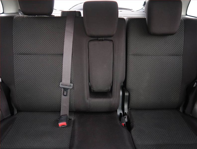 Suzuki Grand Vitara (2012) 2.4 VVT, LPG, 4X4, Serv.kniha - fotka 10 z 17