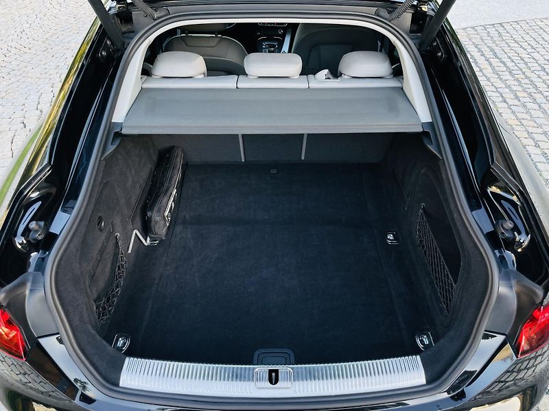 Audi A5 2.0i 140KW AUT KAMERY SERVISKA - fotka 20 z 56