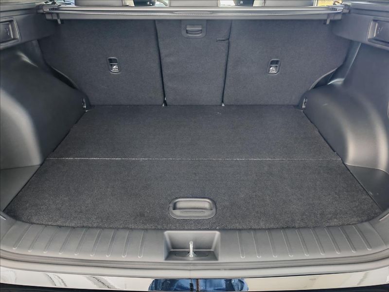 Hyundai Tucson (2025) 1,6 T-GDi MHEV  N Line Style P - fotka 10 z 10