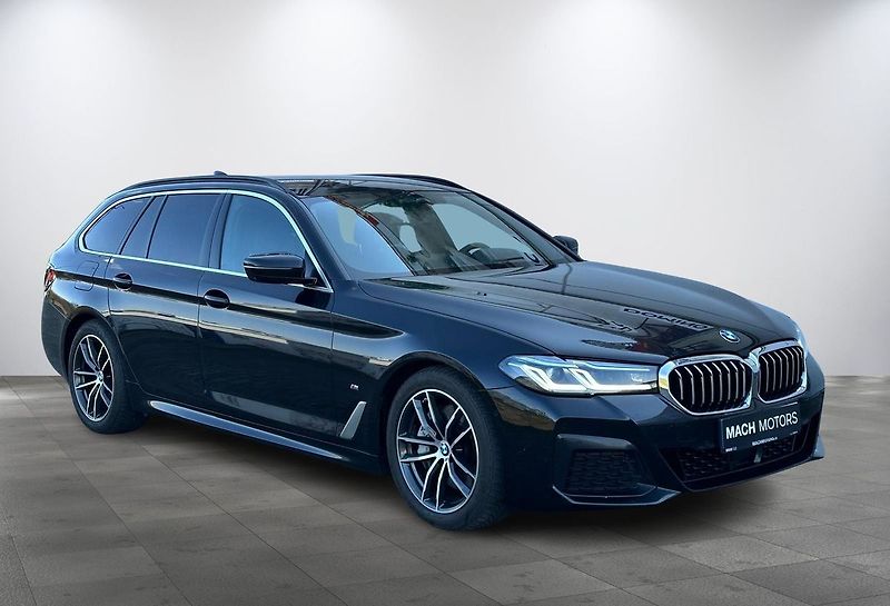 BMW Řada 5 540D xDrive M-Sport, SoftClose - fotka 2 z 19