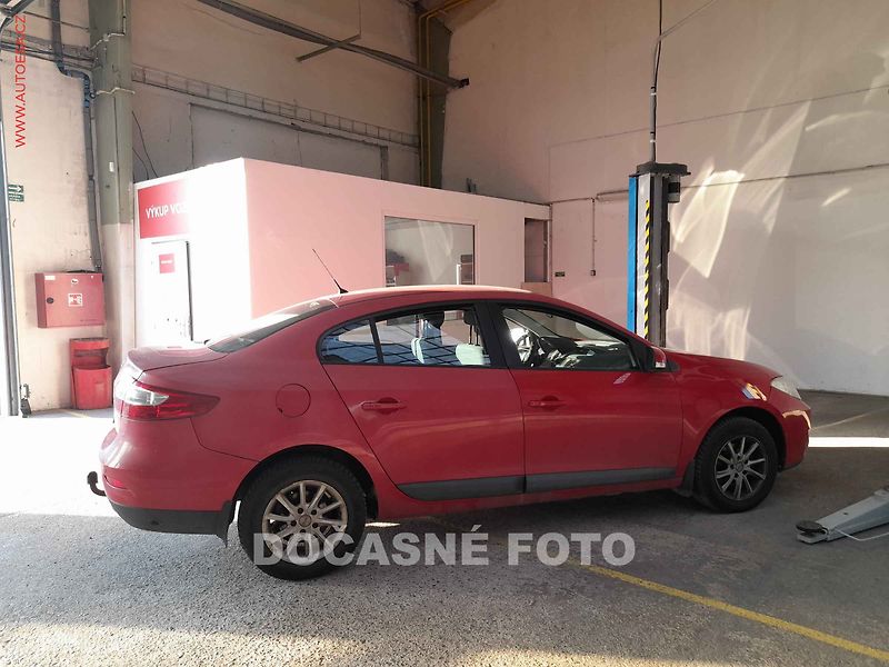 Renault Fluence (2011) 1.6i, ČR, AC, STK4/28 - fotka 2 z 3