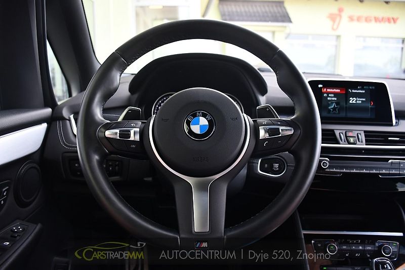 BMW Řada 2 218d GT TAŽNÉ ČR 7MÍST 1M - fotka 29 z 55