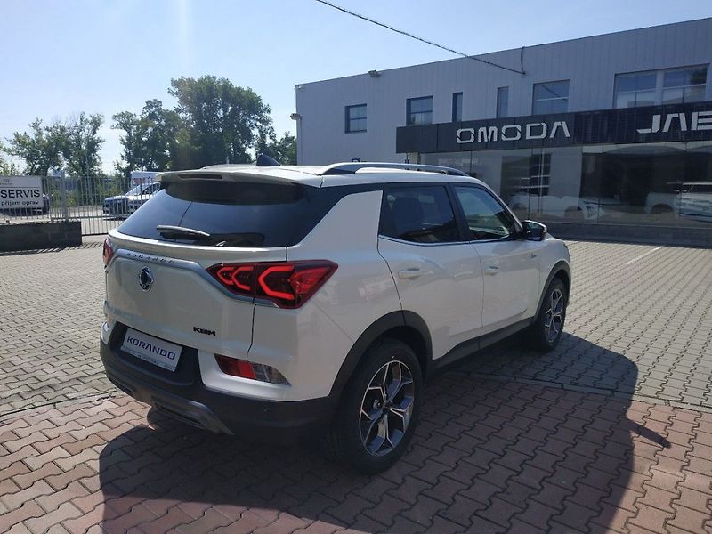 KGM Korando 1.5T, Style+2WD, AT, SKLADEM - fotka 5 z 32
