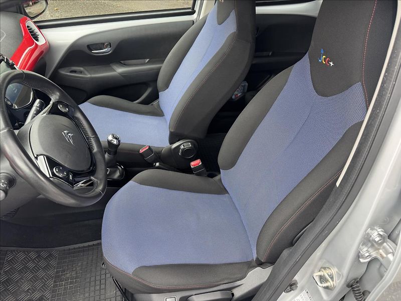 Citroën C1 1,0 VTi, JCC+,Carplay,Kamera - fotka 24 z 28