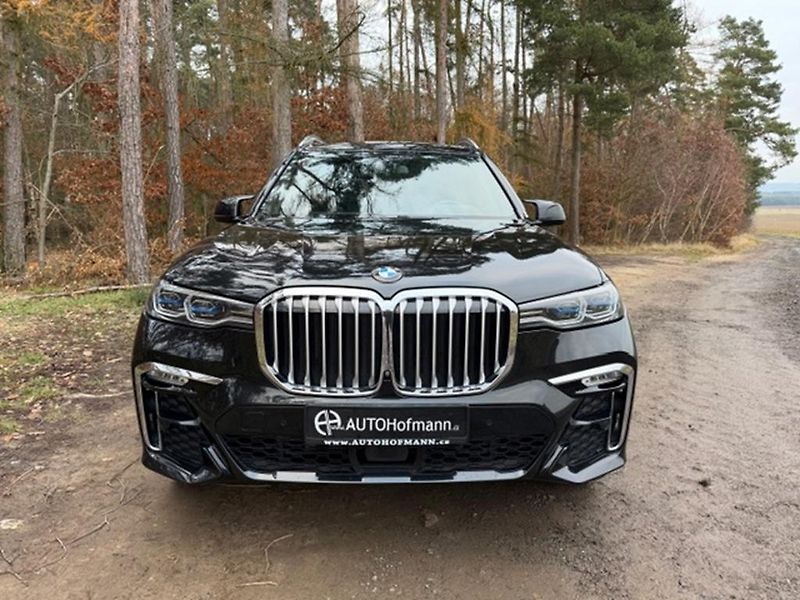 BMW X7 4,0i xDrive,mPaket competition - fotka 2 z 50