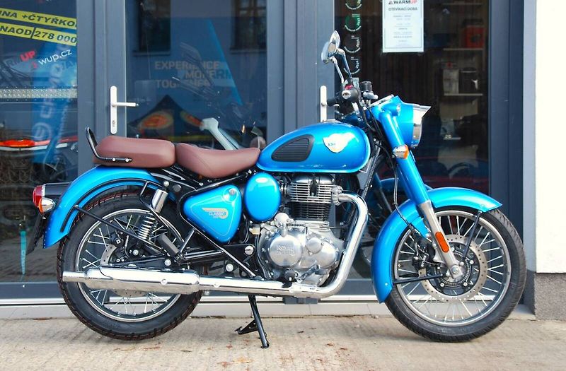 Royal Enfield Classic 350 (2026) PŘEDVÁDĚCÍ STROJ, DPH - fotka 1 z 25