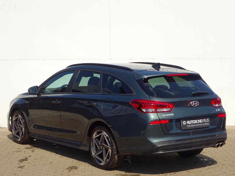 Hyundai i30 1.5 T-GDI 103kW DCT N-Line - fotka 7 z 20