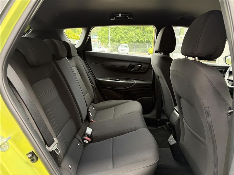 Hyundai Bayon 1,0 T-GDI  FL Go Plus - fotka 12 z 23