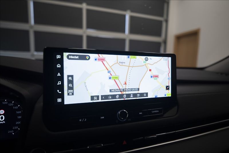 Mitsubishi Outlander 2,4 PHEV INVITE 1728 KM 2x ALU - fotka 32 z 44