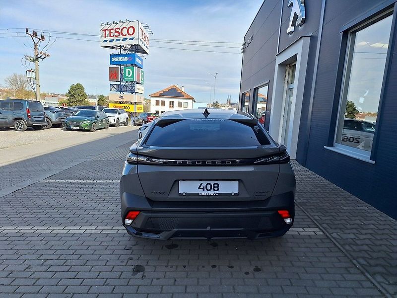Peugeot 408 (2026) ALLURE Hybrid 145 e-DCS6 - fotka 4 z 16