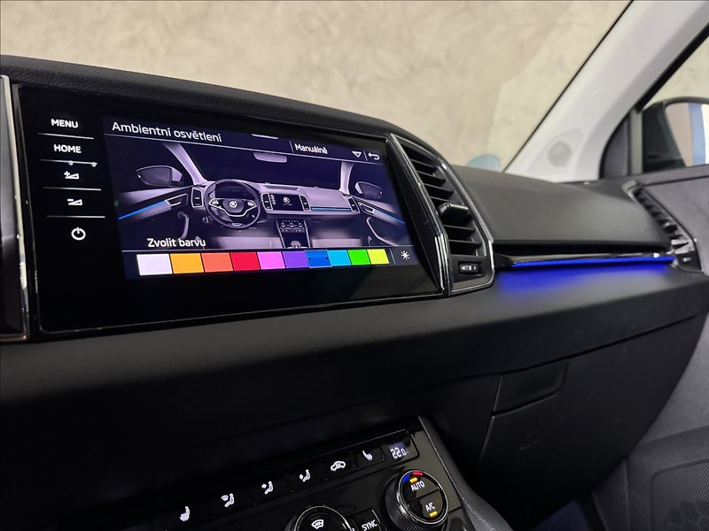 Škoda Karoq 1,5 TSi  Style Virtual Kessy M - fotka 43 z 47