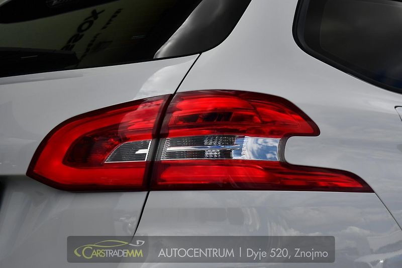 Peugeot 308 SW 1.5BlueHDi ACTIVE CARPLAY - fotka 49 z 49