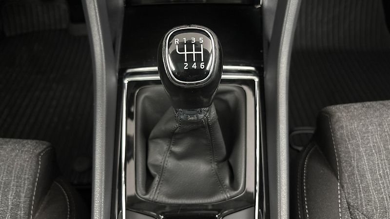 Škoda Kodiaq 1.5 TSI Style - fotka 28 z 37