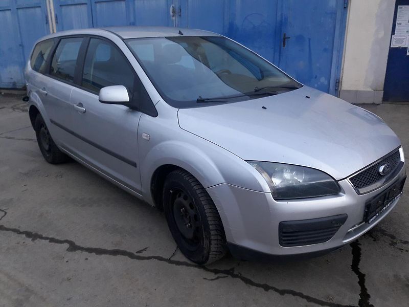 Ford Focus II 1.8 tdci 85kw NÁHRADNÍ DÍLY - fotka 5 z 10