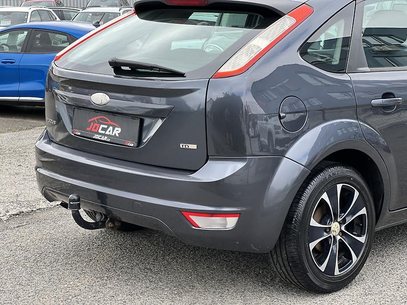 Ford Focus 1.6TDCi 66KW ČR TAŽNÉ KLIMA - fotka 9 z 39