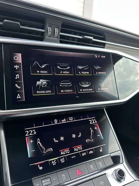 Audi A6 (2019) MILD-HYBRID 40 TDI ATTRACTION - fotka 23 z 31