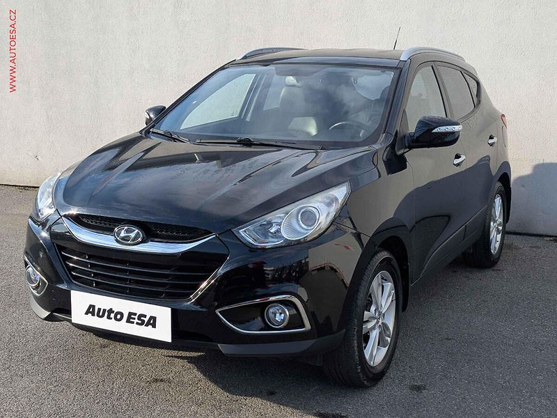 Hyundai ix35 (2013) 1.6 GDi, 2.maj,ČR, servis - fotka 3 z 18