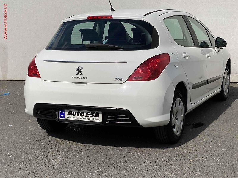 Peugeot 308 (2013) 1.4i 16V, ČR, Access - fotka 4 z 18