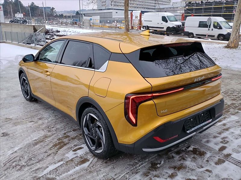 Kia K4 (2026) 1.6 T-GDi GPF 7DCT TOP 132 KW - fotka 3 z 7