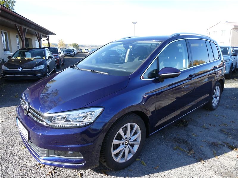 Volkswagen Touran 2,0 TDi 110kW HIGHLINE, 7.míst - fotka 3 z 44