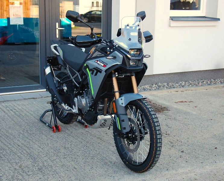 CFMOTO 450 MT-R (2026) 450MT-R GREY - fotka 9 z 25